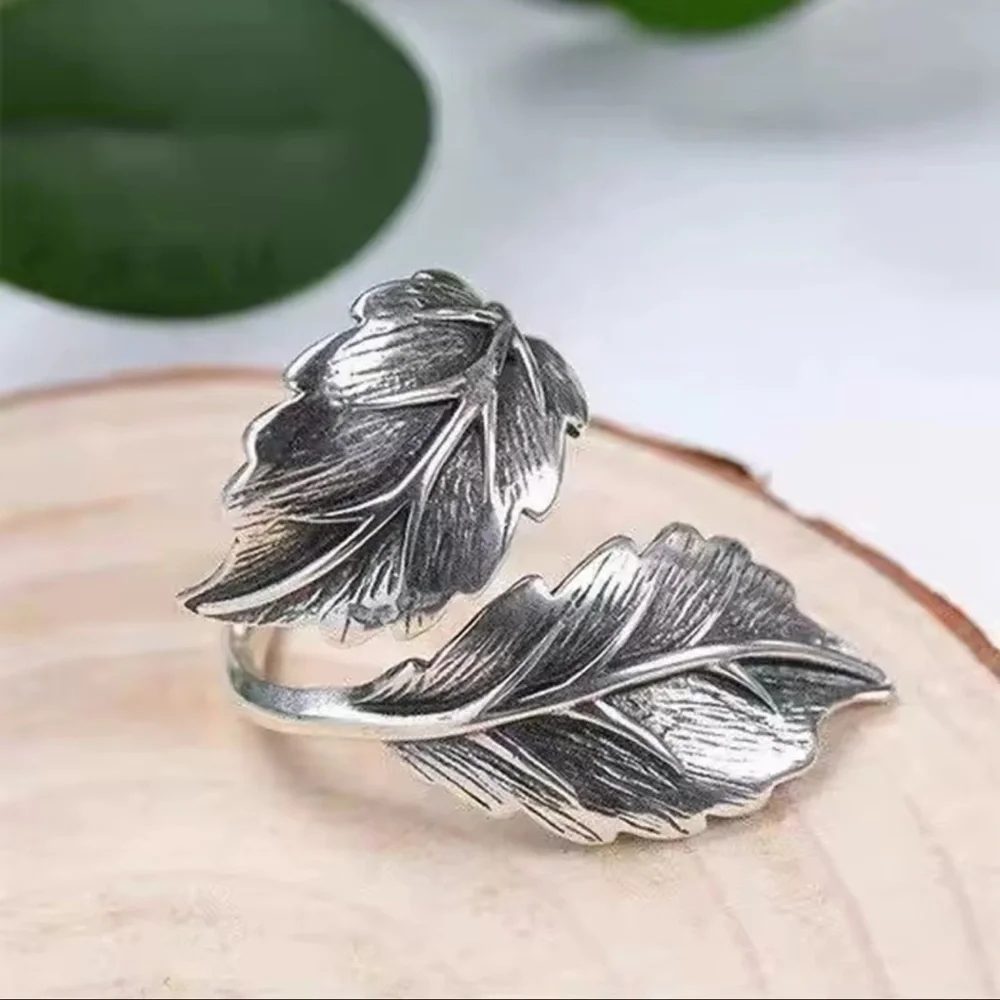 Vintage Leaf Resizable Ring Retro Jewelry - Picture 3 of 7